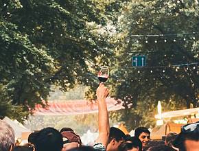 On November 16, Lazio&#8217;s greediest festival returns: in a village just a stone&#8217;s throw from Rome, chestnuts and wine galore