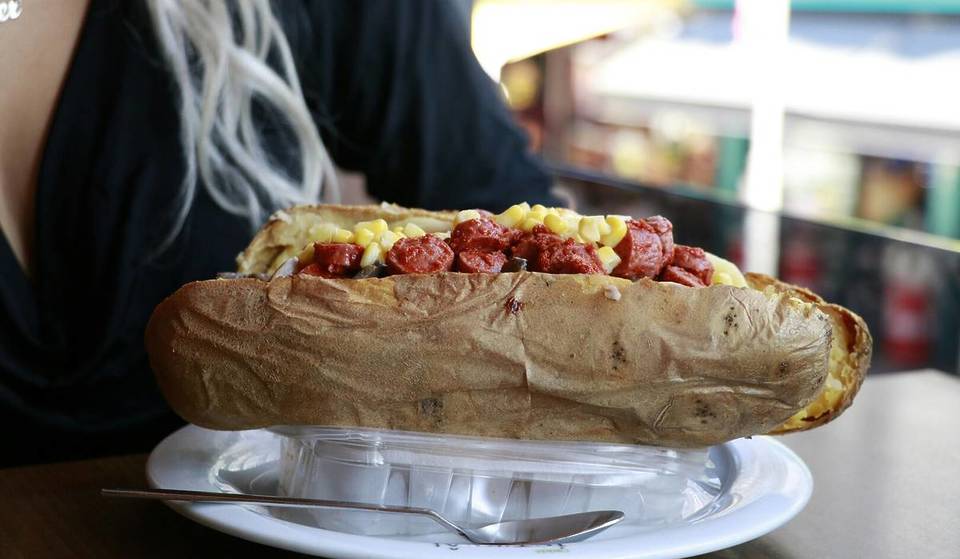 La patata más famosa de Turquía llega a Centocelle: mañana 8 de noviembre, mini patatas gratis para todos en la inauguración