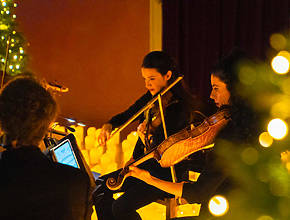 Candlelight lights up the holiday magic in Rome with candlelight concerts: classics such as &#8220;All I Want for Christmas&#8221; and &#8220;Let It Snow!&#8221; reinterpreted in a new, magical version