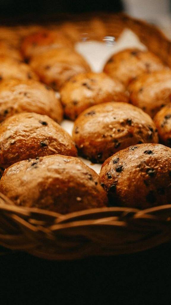 Pangoccioli on a tray
