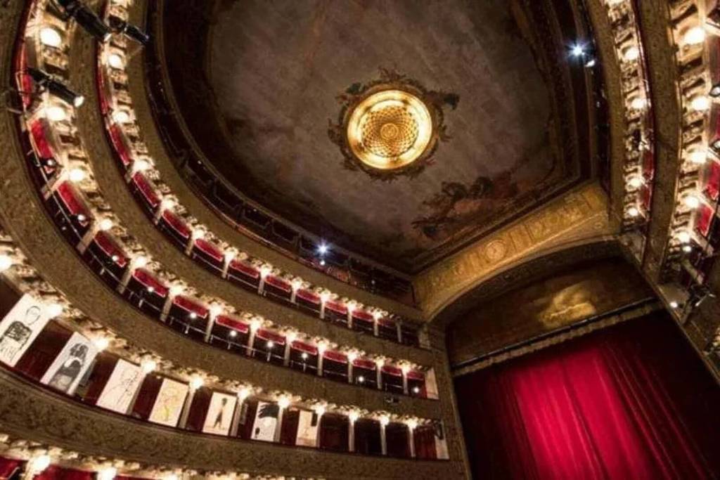 Ceiling of the Teatro Valle