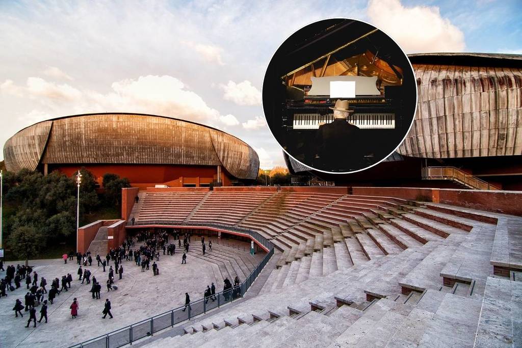 Collage of images, with the Cavea at Rome’s Parco della Musica in the background; in the circle, Ludovico Einaudi is shown from behind playing the piano