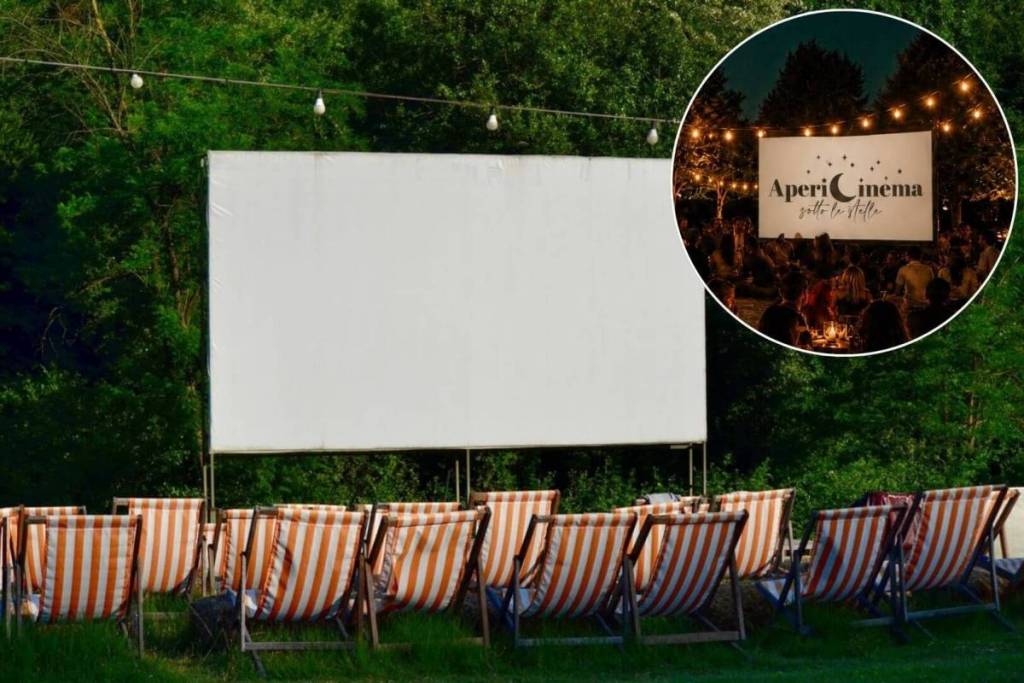 Escenario de cine al aire libre durante el día con tumbonas a rayas. Un recuadro muestra el ambiente nocturno con el texto «AperiCinema bajo las estrellas».