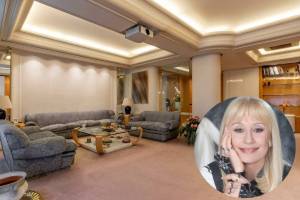La casa di Raffaella Carrà a Vigna Clara è rimasta senza compratore: 9 camere da letto, sauna e sala trucco non sono bastate a venderla a 1,87 milioni, e i 384 mq di via Nemea sono usciti dal mercato