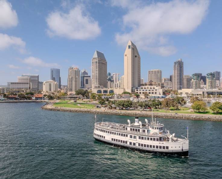 San Diego Happy Hour cruise