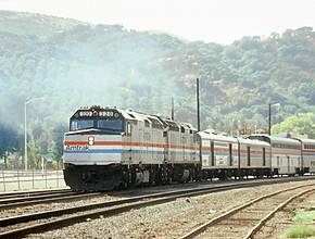 Amtrak acaba de aumentar el servicio de verano en la ruta ferroviaria más bonita de California