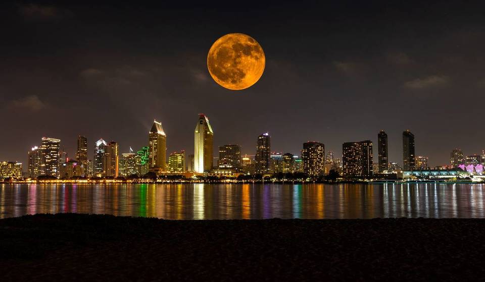 La Superluna del Castor ilumina los cielos de San Diego el 5 de noviembre