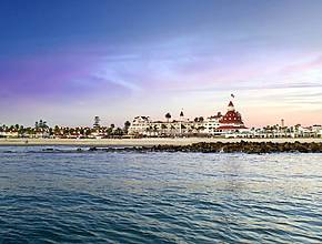 The Legendary California Hotel Where The Wizard of Oz Was Written Just Dropped A Brand-New, Emerald City-Themed Holiday Experience