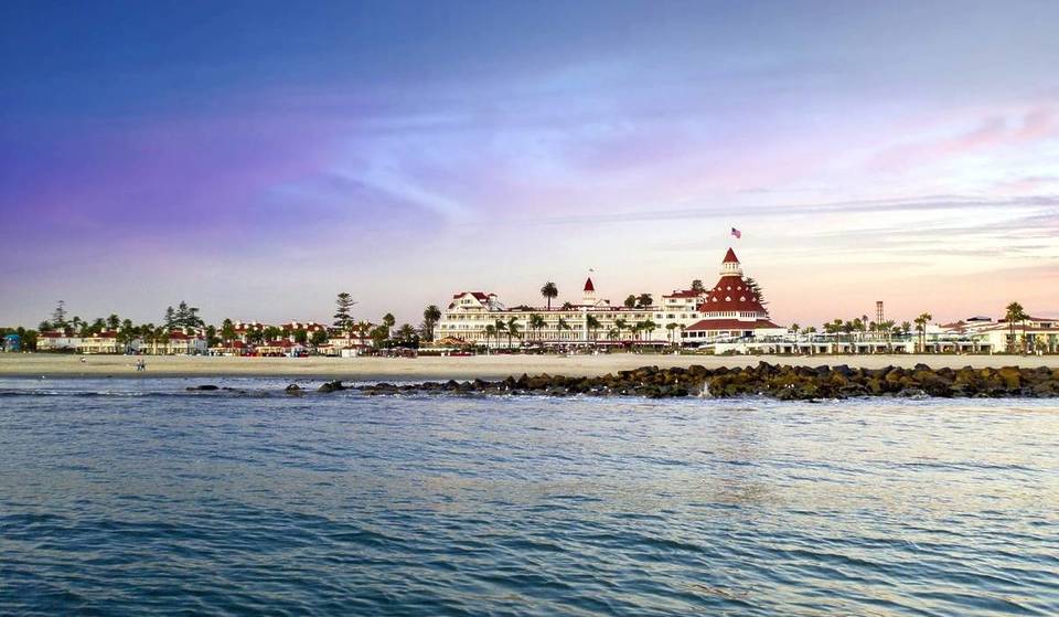 The Legendary California Hotel Where The Wizard of Oz Was Written Just Dropped A Brand-New, Emerald City-Themed Holiday Experience