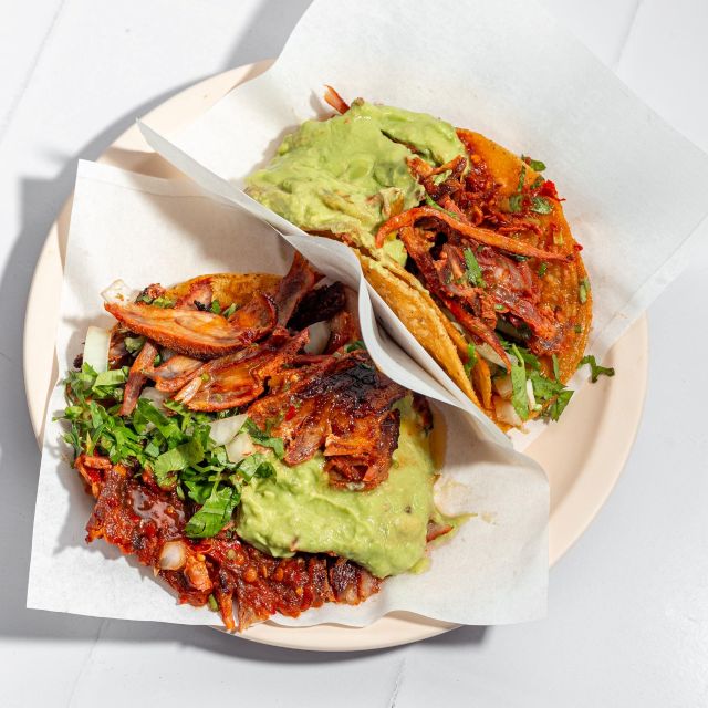 tacos con guacamole