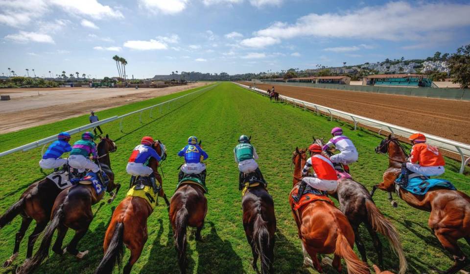 Vuelve la temporada de carreras de Del Mar, con su primera fiesta oficial de después de la carrera celebrada directamente en el hipódromo
