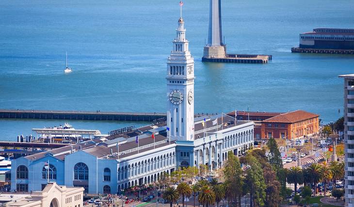 San Francisco’s waterfront is hosting a free art walk with live music, crafts, and drinks this September