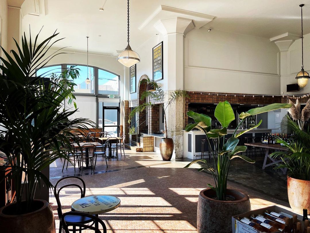 9 Natural Wine Bars In SF For Adventurous Wine Enthusiasts