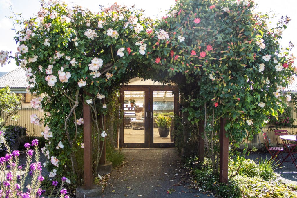 Heidrun Meadery Offers Sparkling Wine And Beautiful Gardens