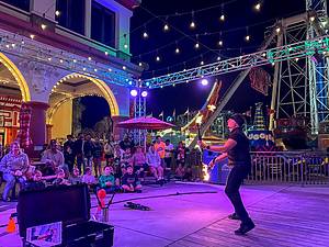 Santa Cruz Boardwalk Has Free Movies And Concerts All Summer