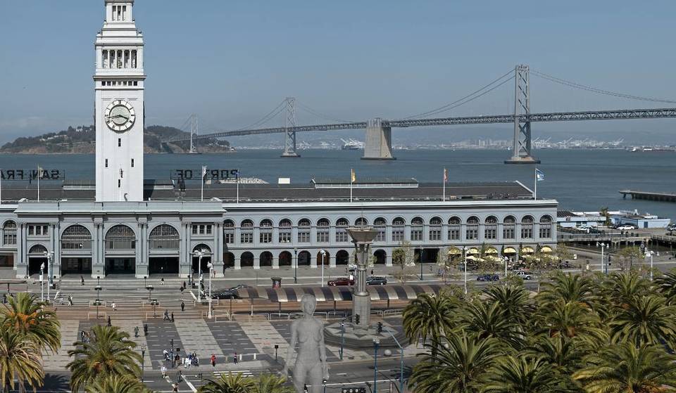 Se inaugurará una escultura de 45 pies en Embarcadero Plaza