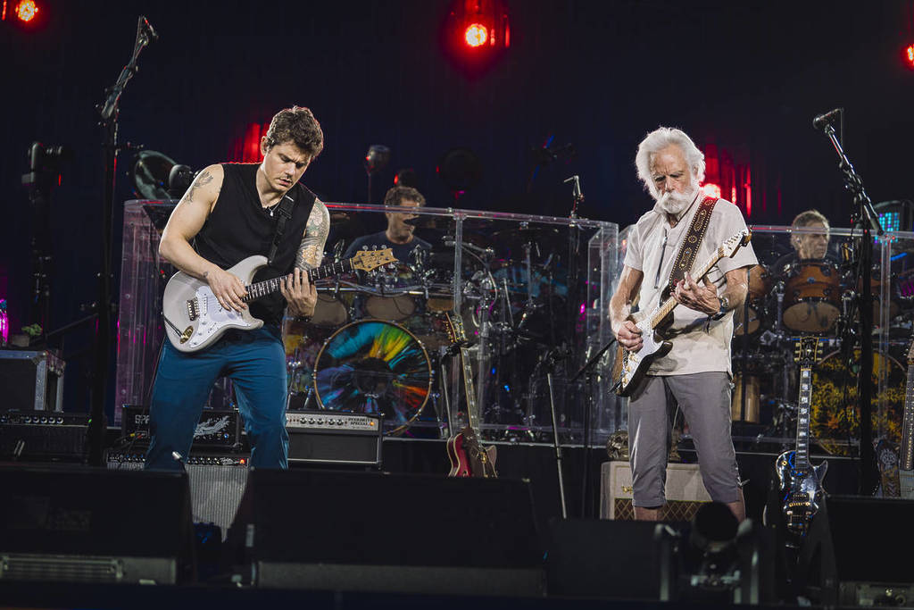 Dead and Co playing a show