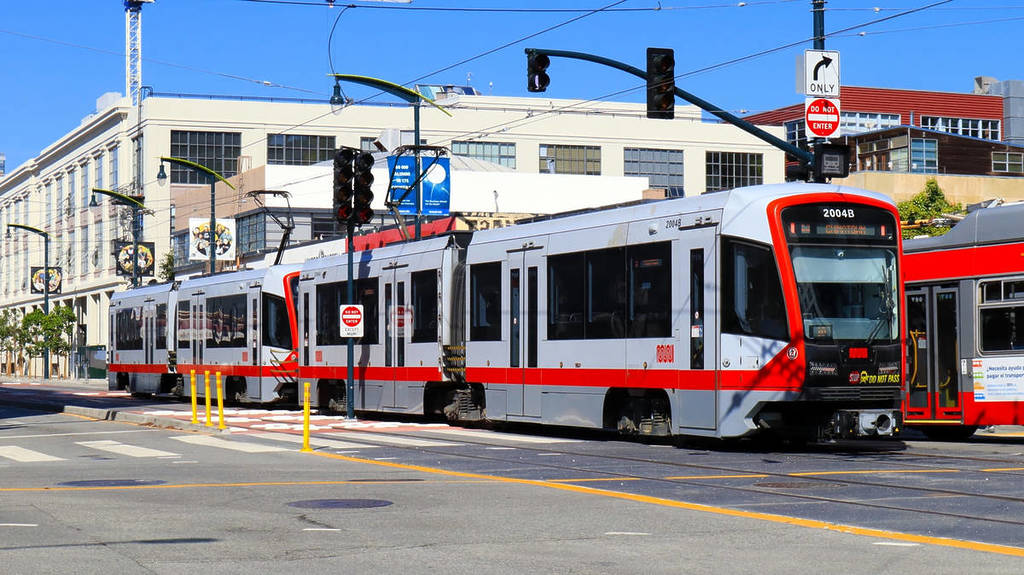 SFMTA Muni Bus