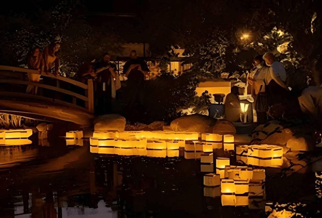 Toro Nagashi floating lanterns at Hakone Gardens