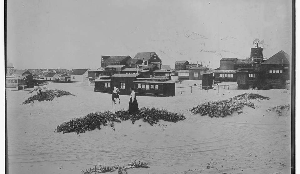 Over 100 Years Ago A San Francisco Neighborhood Was Made Of Old Horse-Drawn Rail Cars Perched On Sand Dunes