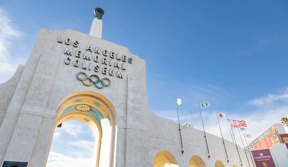 LA28 Kicks Off Volunteer Program For Olympic &#038; Paralympic Games — Here&#8217;s How To Register Your Interest