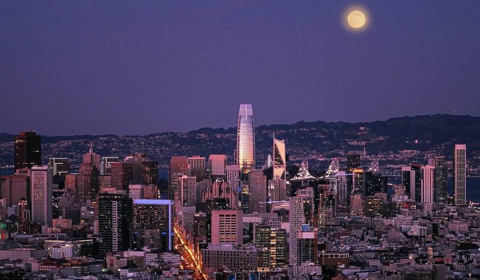 The First Supermoon Of 2025 Rises Over San Francisco Tonight — Appearing Bigger And Brighter Than Any Other Moon This Year