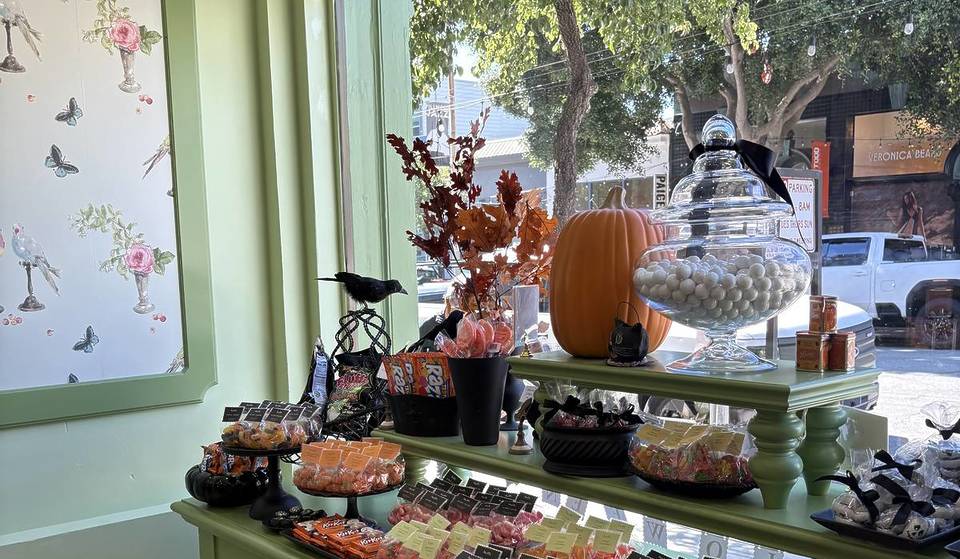 La popular pastelería Miette acaba de abrir una nueva y encantadora tienda insignia en Pacific Heights