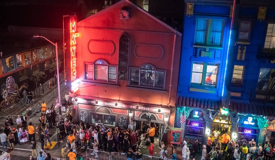 The Largest Halloween Event In San Francisco Is A Massive Bar Crawl That Spans Multiple Neighborhoods