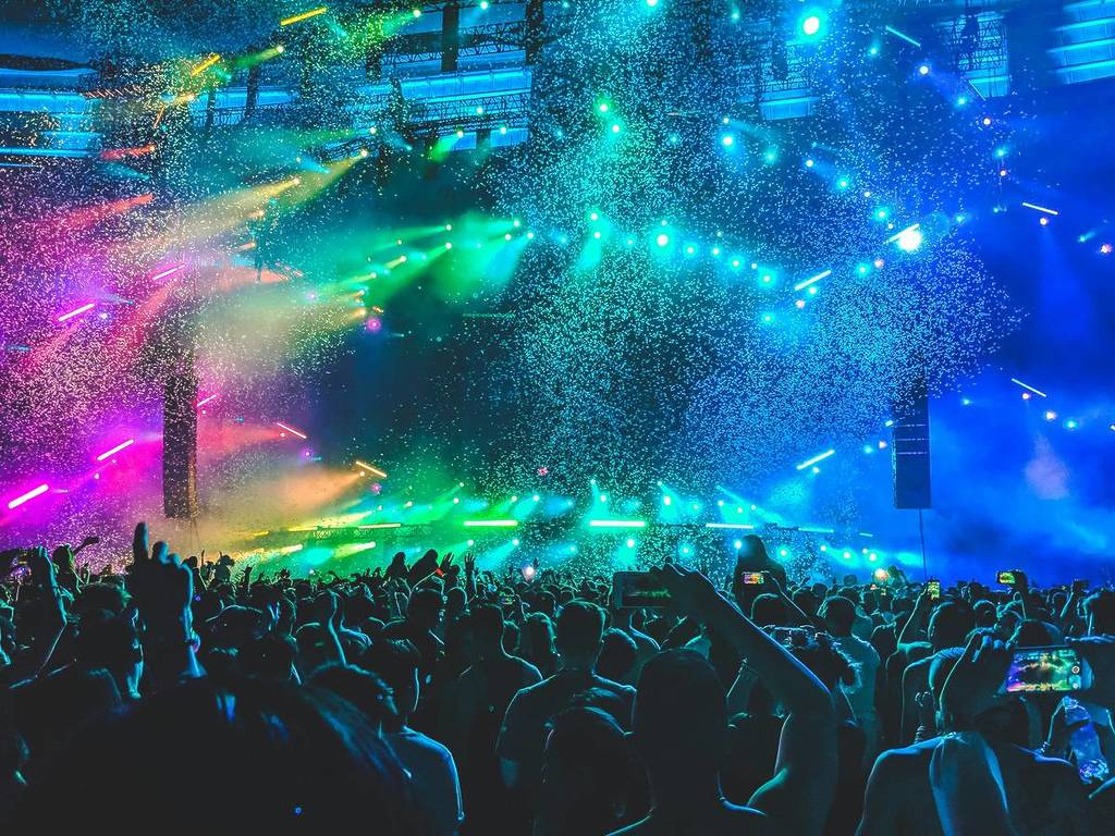 an edm concert