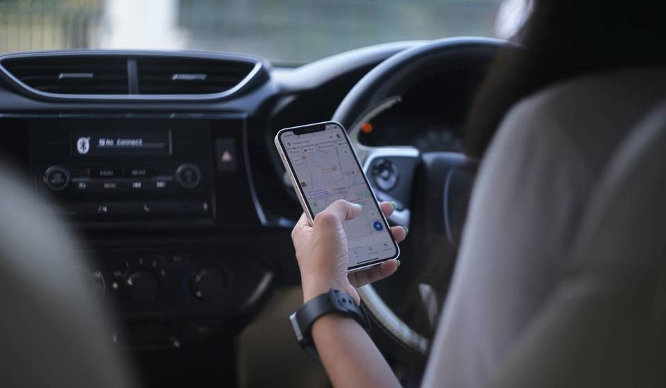 Checking Your Phone At A Red Light Is Illegal In California — And It Comes With A $162 Fine