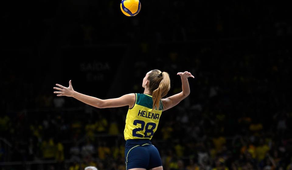 Un equipo profesional de voleibol femenino llega a San Francisco