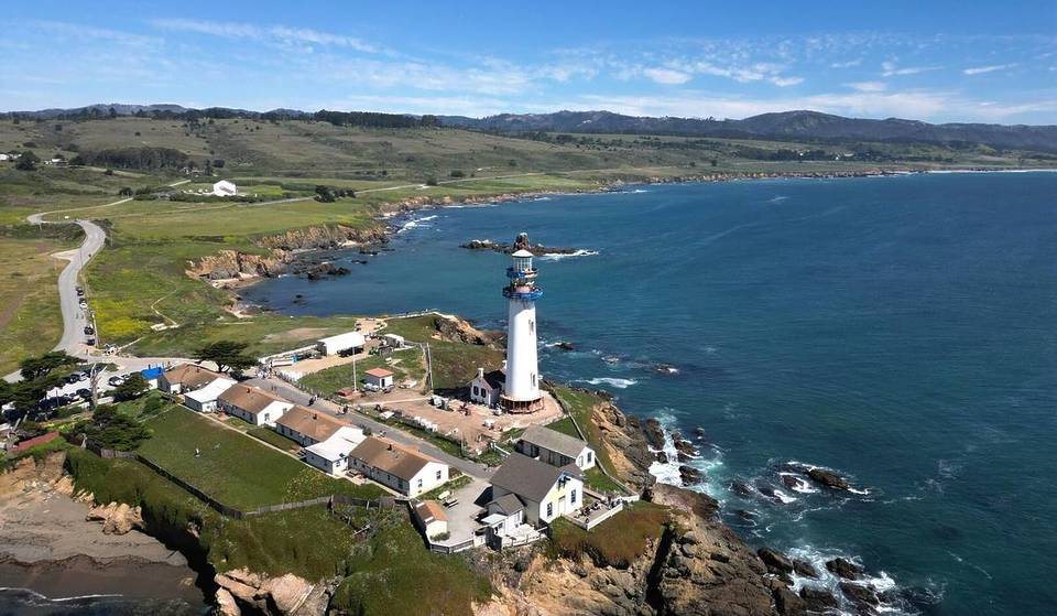 This Coastal State Park 1 Hour From SF Has Tripled In Size — It’s Home To The Tallest Lighthouse On The West Coast