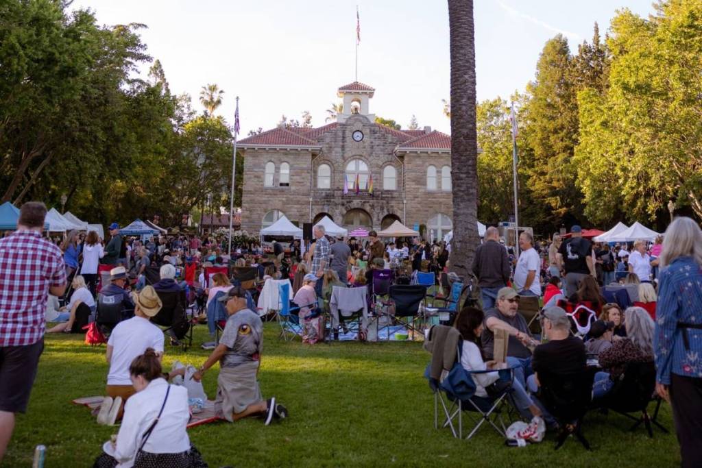 Mercado de agricultores de Sonoma Plaza