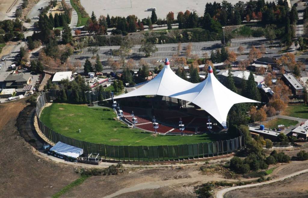 Shoreline Amphitheater