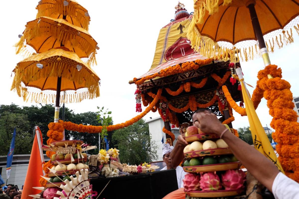 A 60-year San Francisco tradition returns to Golden Gate Park this Sunday with colorful processions, live music, and a free vegetarian feast