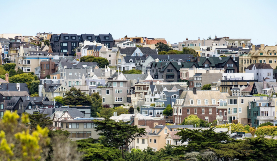 San Francisco declara la «emergencia de alquileres» tras un aumento de los precios del 25,6 % en un año: pone en marcha planes para limitar algunos subidas de alquiler al 10 %, impedir los desahucios injustos y destinar 30 millones de dólares a esta causa