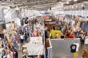 Olvídate del centro comercial estas fiestas: el mercadillo de artesanía más peculiar de San Francisco vuelve este noviembre con más de 275 puestos