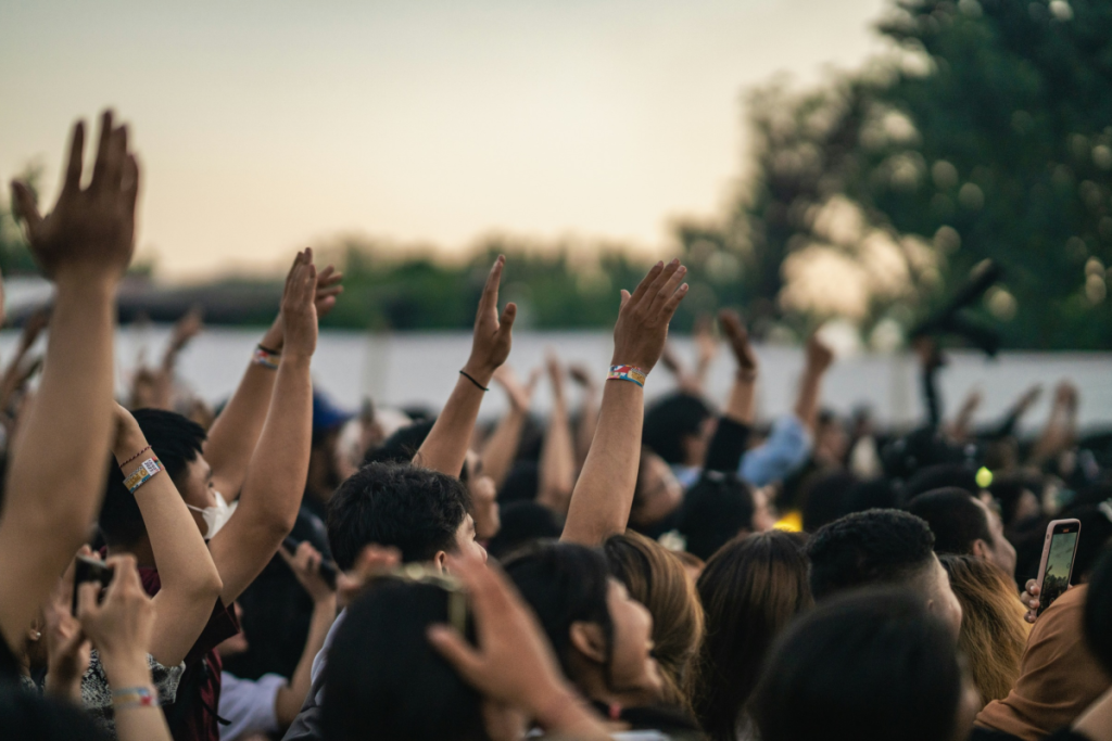 un concierto al aire libre