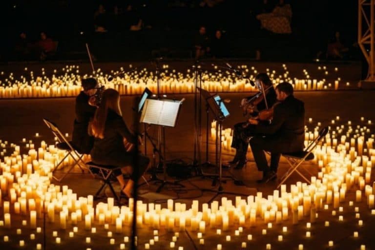 These Candlelight Concerts Are Coming To Seattle
