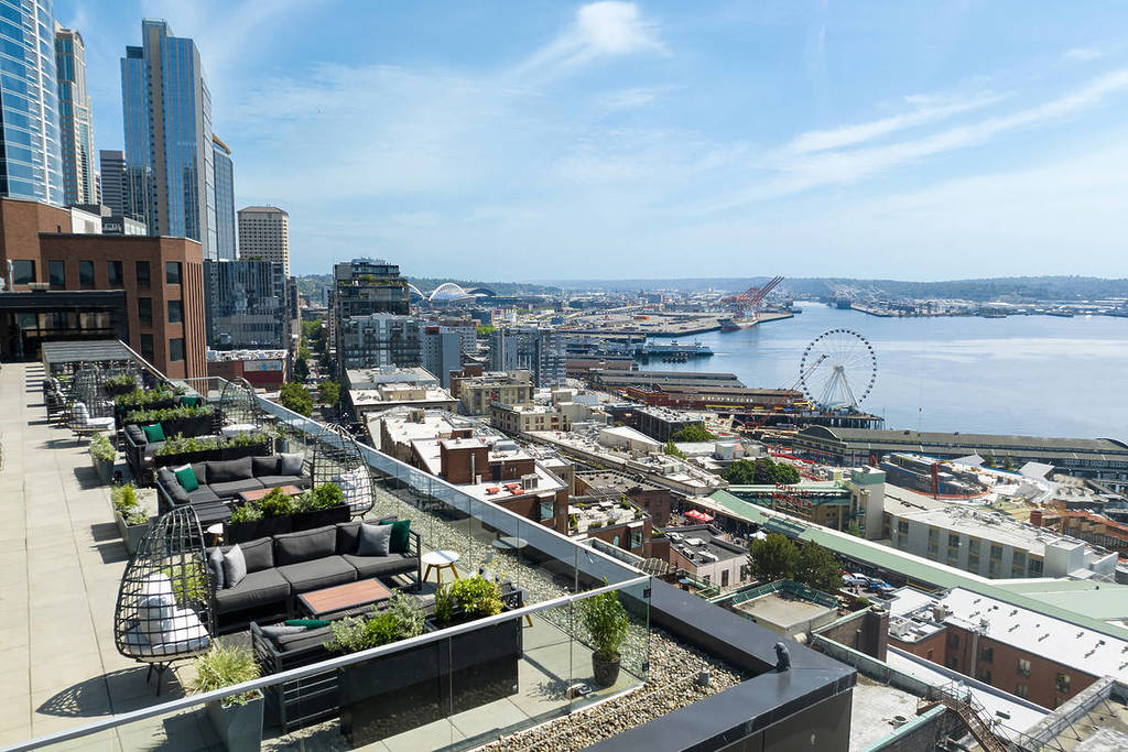 the nest rooftop restaurants in seattle