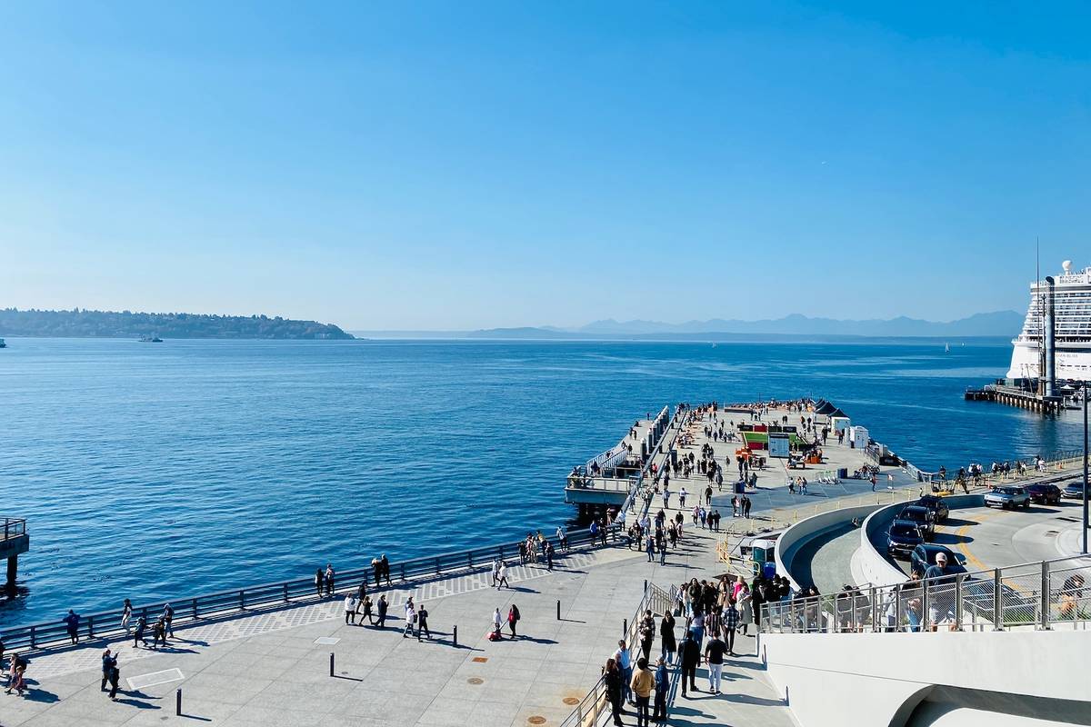 seattle's pier 62 waterfront park