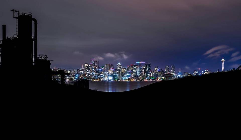 La rara Luna Negra de esta noche es ideal para ver estrellas y planetas, pero podría interrumpir el sueño