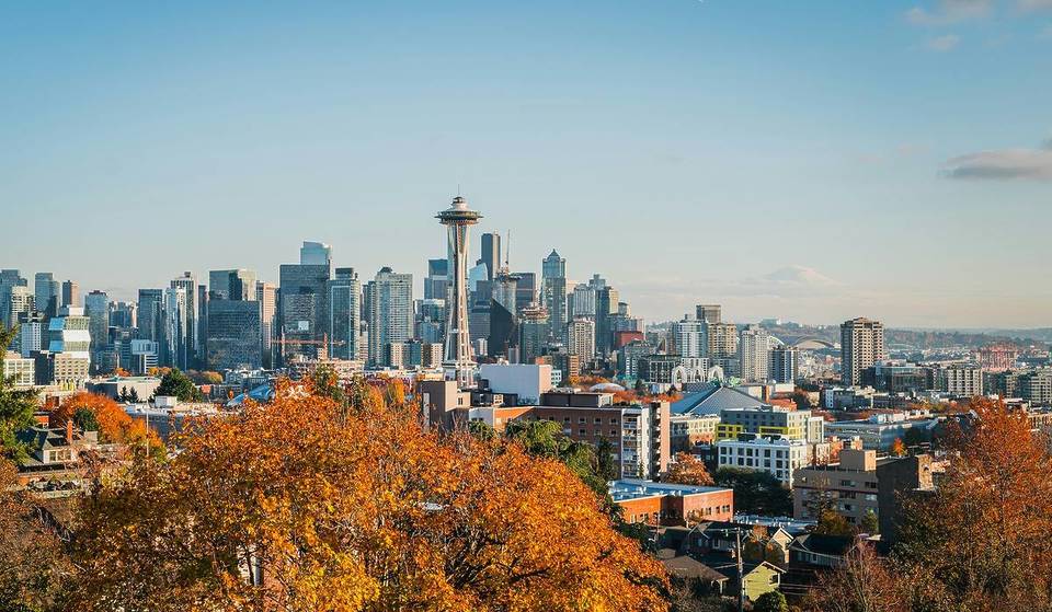 Aquí es cuando el follaje de otoño de Seattle alcanzará su punto máximo en 2025, y dónde ver los colores más brillantes