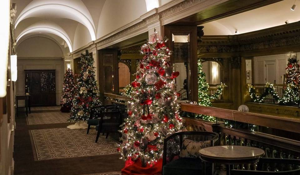 Kick Off The Holiday Season In Seattle With This Free Display Of Over-The-Top Christmas Trees