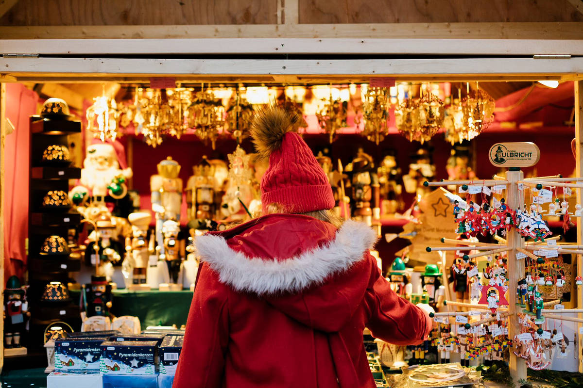 seattle christmas markets