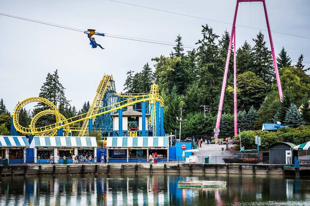 wild waves water and theme park in washington