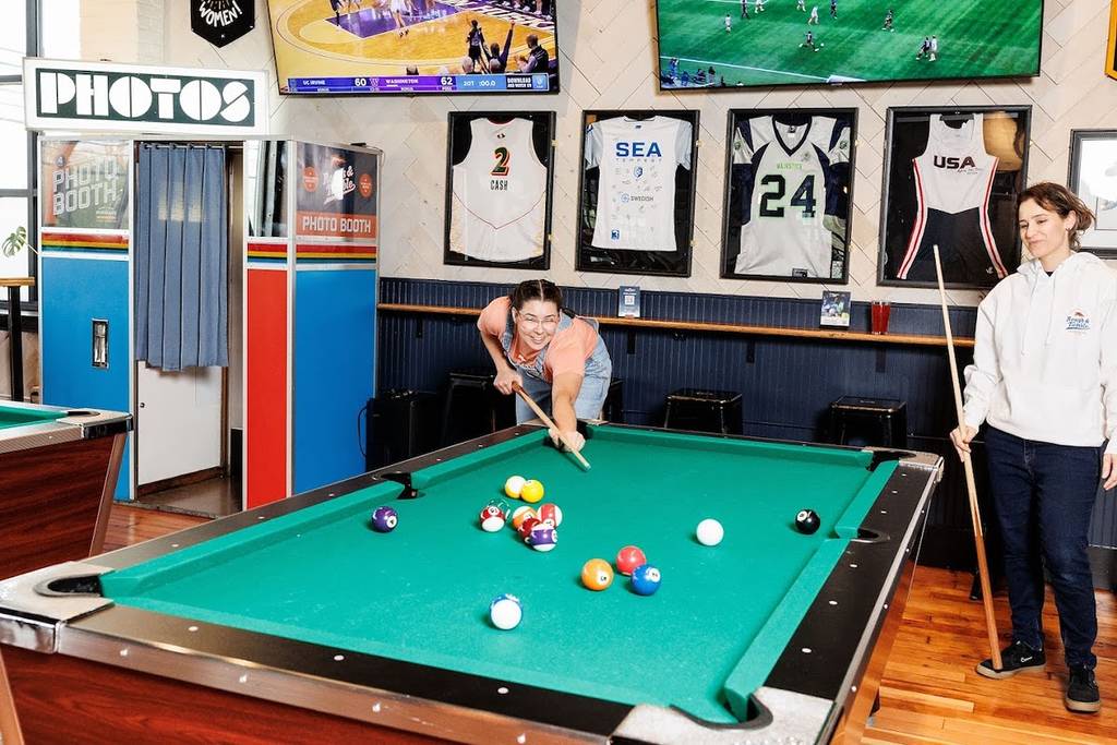 Rough and Tumble Pub in seattle