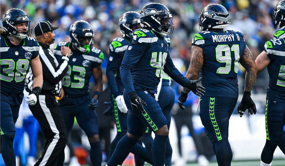 Washington Named Second-Worst State For Dating A Sports Fan—Here’s Why