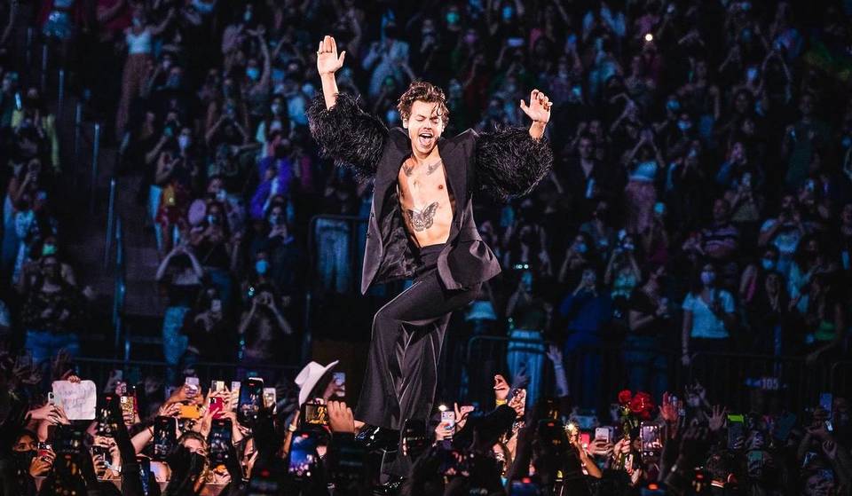 A Harry Styles Pop-Up Shop Is Taking Over Seattle This Weekend—Here’s What We Know