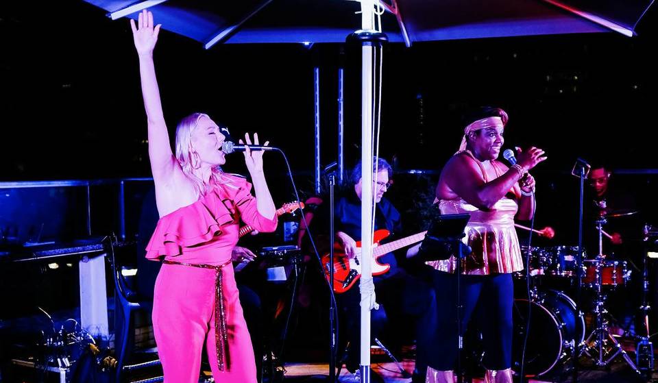 El mejor concierto tributo a ABBA vuelve a Seattle por una noche única, con cócteles clásicos y aperitivos ligeros